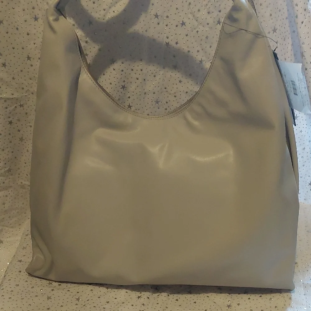 Donna Karan Bellmore Extra Large Hobo with Bezel Strap - Brilliant White
